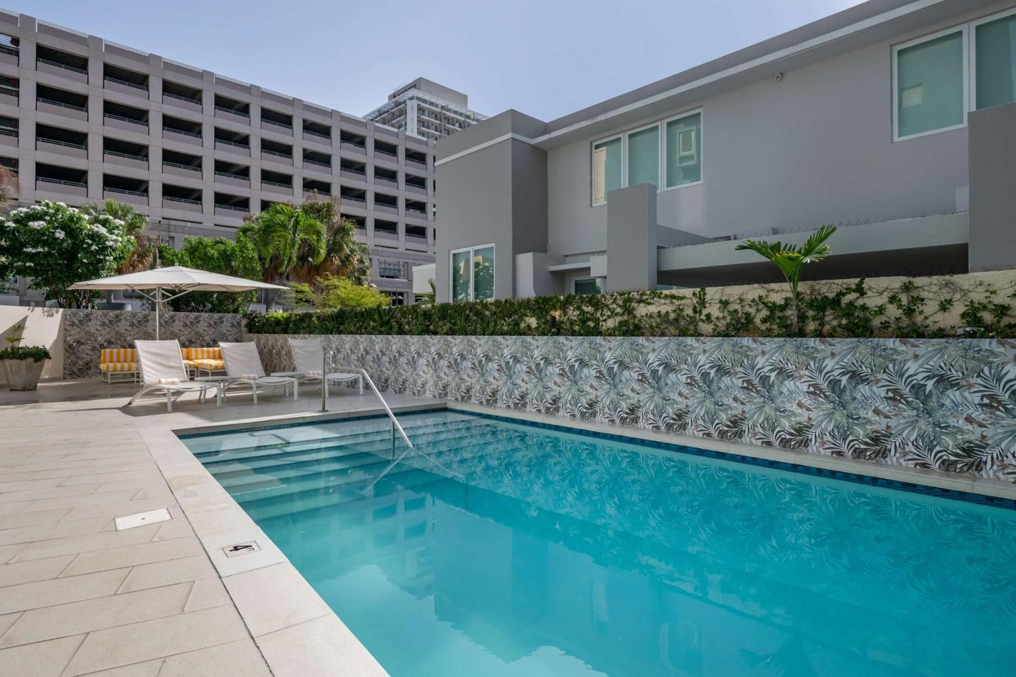 Condado Palm Inn San Juan, Tapestry Collection By Hilton Buitenkant foto